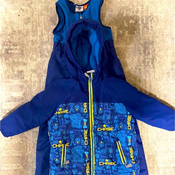 ❌SOLD❌ 3T Paw Patrol Snowsuit 🐶 - Picture 1 of 1